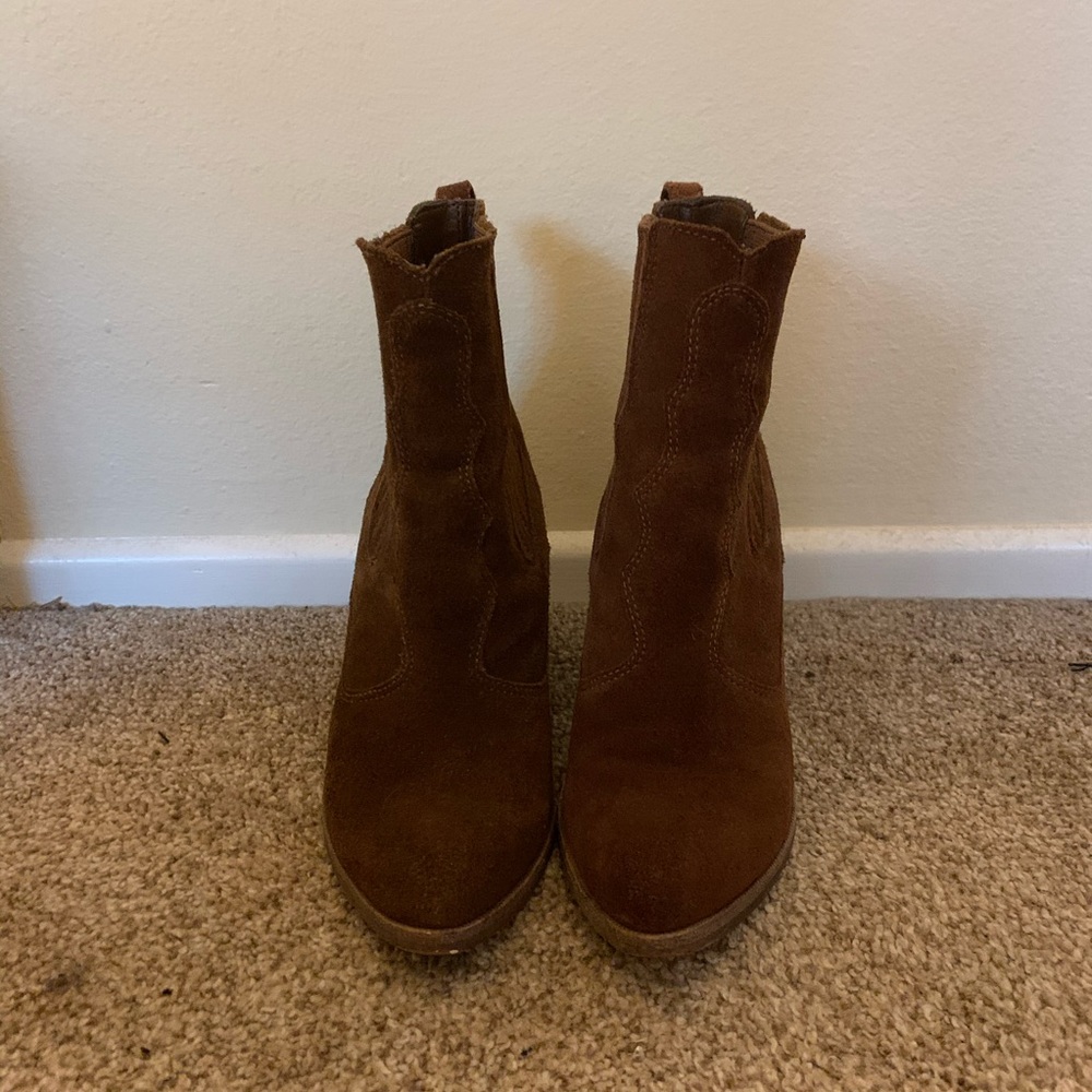 Brown suede western booties - Picture 2 of 4